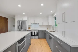 7565 Ridgewood Drive Gladstone OR-kitchen-remodel-whitecabinets-wood-flooring