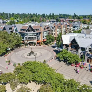 lake-oswego-oregon-town-center